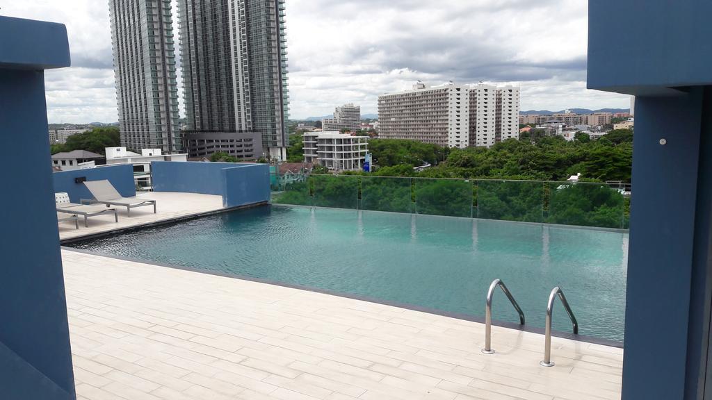 Acqua Condo Jomtien エクステリア 写真